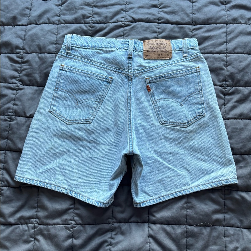 Levi’s shorts orange tab size 31